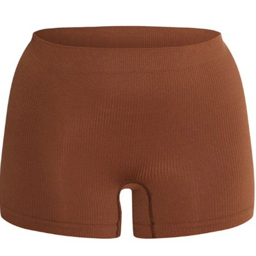 Chocolate Seamless Rib Racer Set - Picture 5 of 7